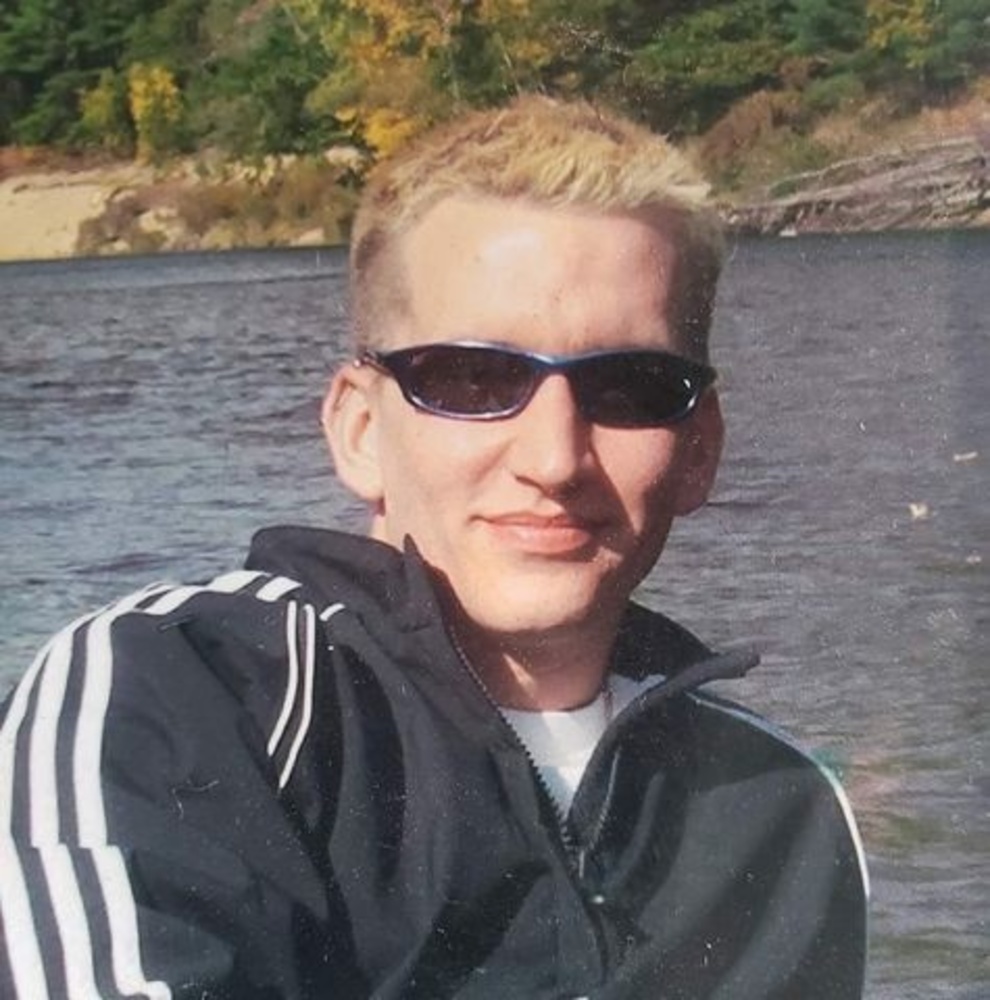 Meet your Posher, Christopher